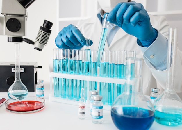 coronavirus-vaccine-composition-lab_23-2148920821